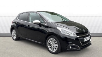 Peugeot 208 1.2 PureTech 82 Allure 5dr Petrol Hatchback